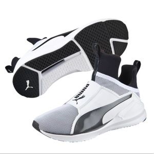 Puma sneakers size 7.5